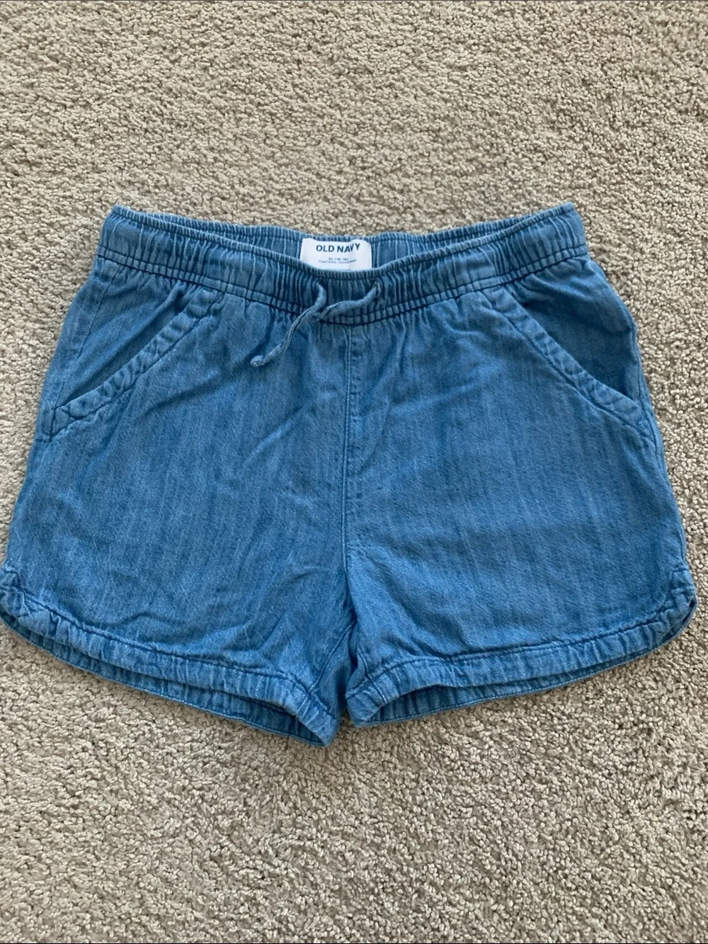 Bundle Girls Drawstrings and Jeans Shorts Nike Old Navy Aeropostale Cat & Jack.